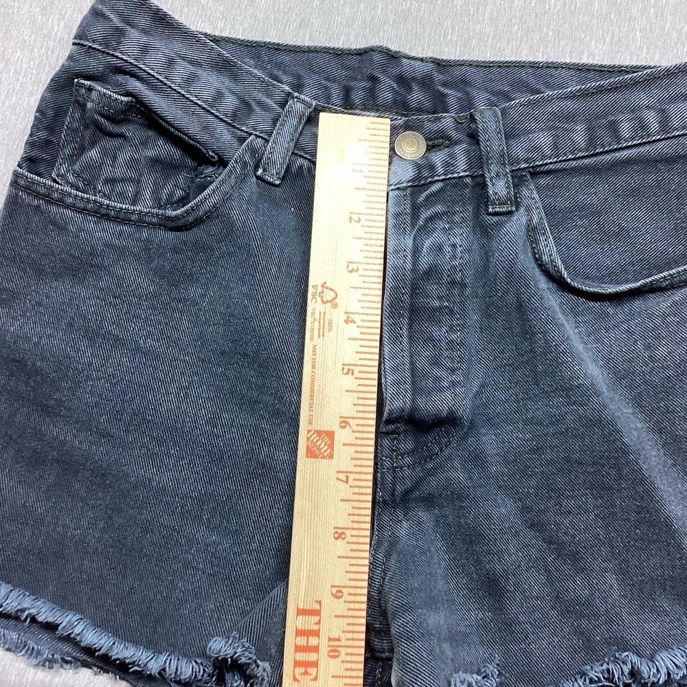 John Galt High Rise Black Cut Off Frayed Shorts Size 27 - Picture 4 of 6